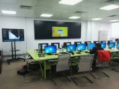 纳米电子黑版与移动展台教学系统